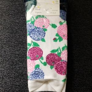 Women 3 pair crew socks